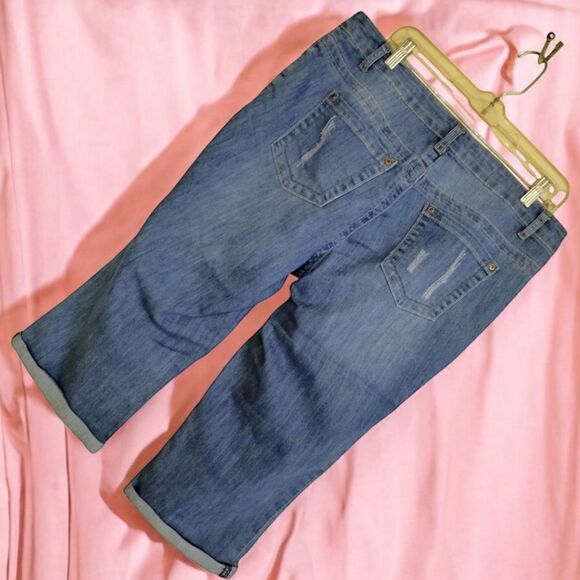 INDIGO THREAD CROP JEANS SIZE 14 Distressed - Picture 10 of 10